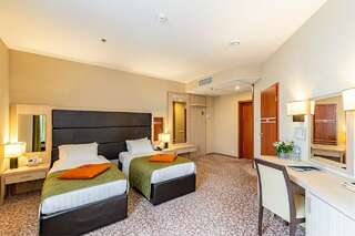 Гостиница Новый Петергоф Петергоф Улучшенный «Атриум» с раздельными кроватями-2